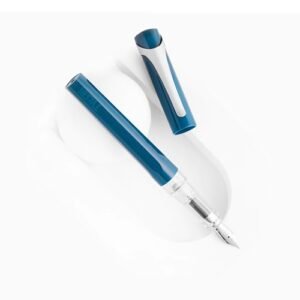 Pluma fuente TWSBI Swipe azul